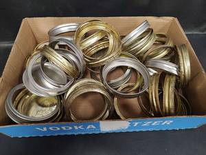 lot 333 image: Mixed Lot Wide Mouth Mason Jar Bands