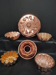 lot 344 image: Copper Tone Decorative Molds Collection