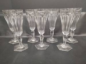 lot 361 image: Vintage Heisey Crystal Colonial Champagne Flutes with Hexagonal Base