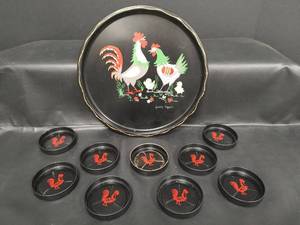 lot 381 image: Vintage Mid-Century Rooster Metal Family Tray Set with Coasters
