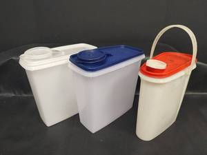 lot 398 image: Tupperware Storage Container Set