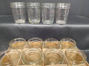 lot 404 image: Ball Mason Jelly Jars, Qty 12