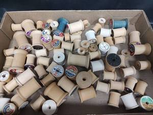 lot 423 image: Vintage Wooden Thread Spools Collection - Clarks and Mixed Brands