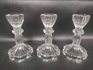 lot 523 image: NIB Set of 3 Crystal Glass Taper Candlesticks