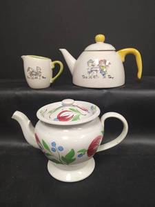 lot 630 image: Tabletops Gallery Tea Time Ceramic Tea Pot and Cup and Handpainted Ceramic Tea Pot