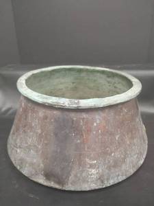 lot 655 image: Vintage Copper Container with Patina