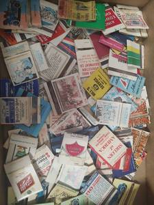 lot 684 image: Mixed Matchbook Collection