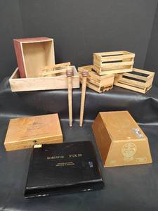 lot 722 image: Vintage Cigar Box Collection, Wooden Mini Storage Crates and More