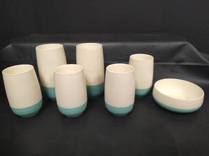 lot 747 image: Two-Tone Plastic Tumbler Set with Bowl