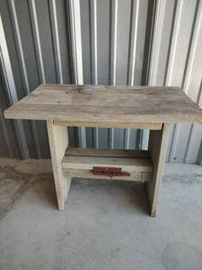 lot 1018 image: Small Wooden Stool 20x11x17