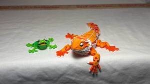 3D Printed Bearded Dragon and Tree Frog