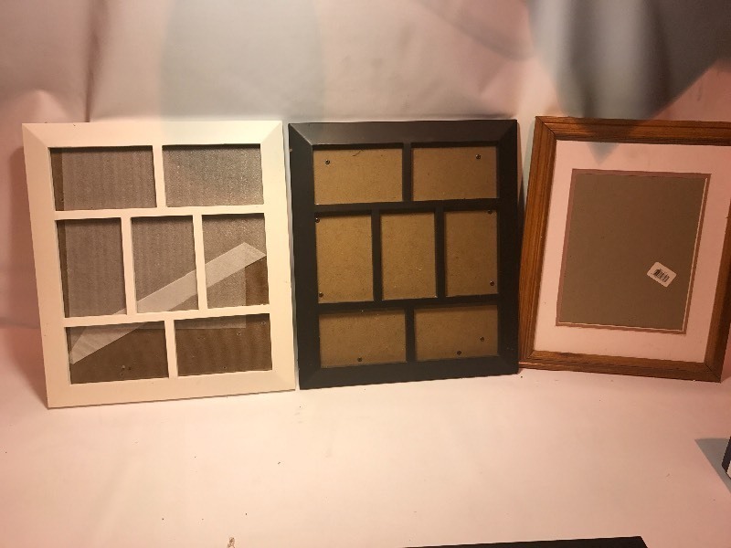 lot 9556 image: Set of three family photo frames
