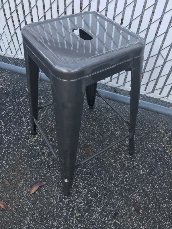 lot 224 image: Nice metal stool as pictured