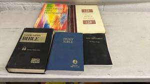 lot 334 image: Religious Book Collection - Bible Set