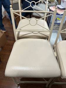 lot 531 image: Set of White Chinese Chippendale Dining Chairs 3- just below bar height