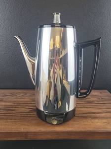 lot 3319 image: Hamilton Beach Electric Coffee Percolator