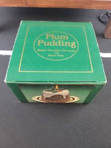 lot 3324 image: Department 56 Plum Pudding Oil Lamp