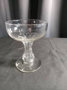 lot 2288 image: Crystal Champagne Coupe Glass