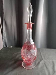 lot 2291 image: Cut Crystal Pink Glass Decanter
