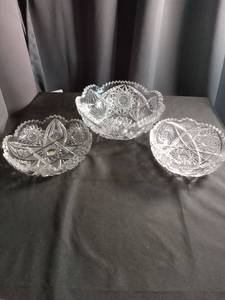 lot 2295 image: American Brilliant Cut Crystal Bowl Set