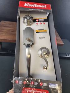lot 3246 image: Kwikset SmartKey Security Deadbolt Door Lock Set