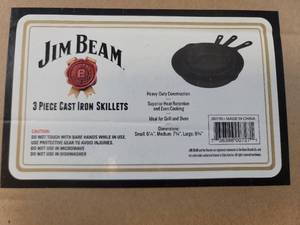 lot 3250 image: Jim Beam 3 Piece Cast Iron Skillet Set