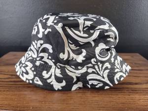 lot 3261 image: Black and White Damask Print Bucket Hat