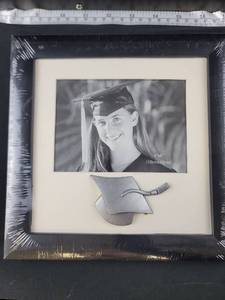 lot 3264 image: Graduation Photo Frame with Metal Cap Accent