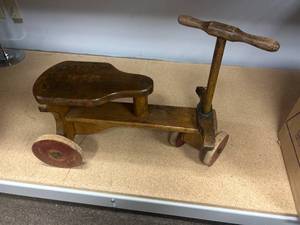 lot 26 image: Wooden Childs Riding Horse Tricycle