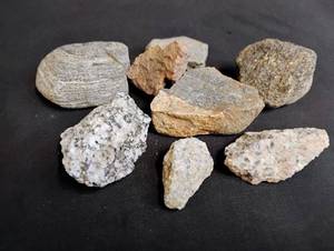 lot 1729 image: Mixed Rock and Mineral Specimen Collection