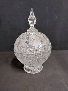 lot 1734 image: Crystal Pedestal Candy Dish with Lid