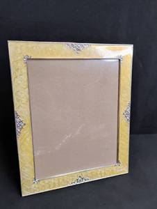 lot 1759 image: Decorative Picture Frame with Yellow Pearl Border 8x10