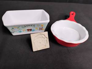 lot 1780 image: Decorative Gather Kitchen Set with Red Trim