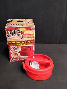 lot 1795 image: Stufz Burger Press As Seen on TV