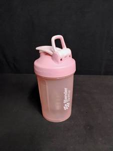 lot 1807 image: Pink BlenderBottle Classic with Wire Whisk Ball