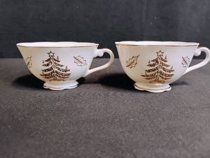 lot 1826 image: 1876 Christmas Tree Tea Cups