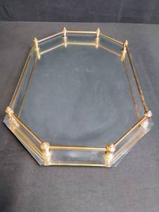 lot 1842 image: Brass and Glass Hexagonal Display Tray