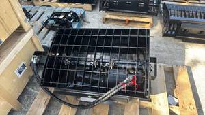 lot 31034 image: Hydraulic Mixing Bucket for Mini