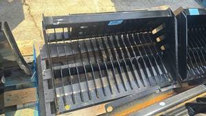 lot 31035 image: Rock Bucket for Mini Skid Steer