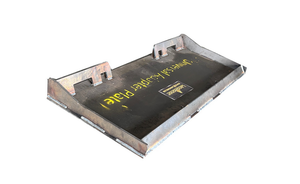 lot 34023 image: LandHonor Skid Steer Universal Adapter Plate   UAP-16-45W