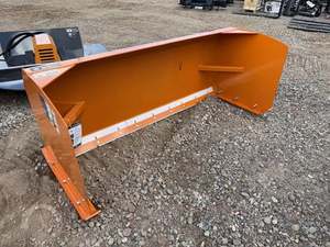 lot 35037 image: Wolverine  Snow Pusher  SP-15-84W