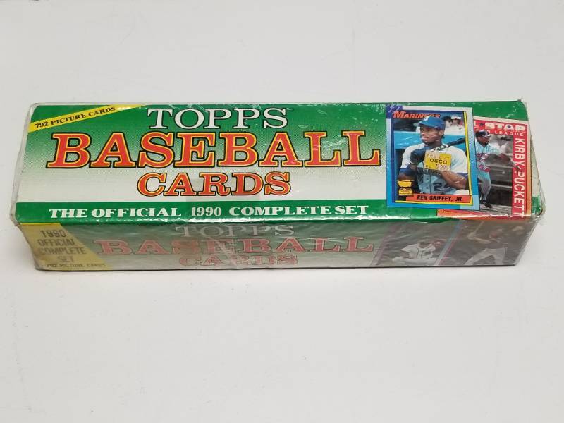 lot 1278 image: 1990 Topps Complete 792 Card Factory Sealed Baseball Card Set New Unopened