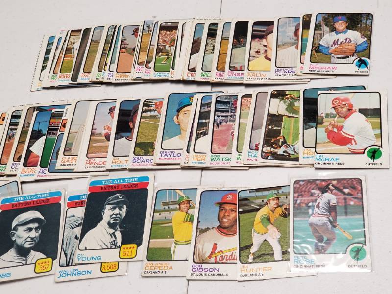 lot 1223 image: 1973 Topps Vintage Baseball Lot of 75 Cards w Pete Rose & Bob Gibson