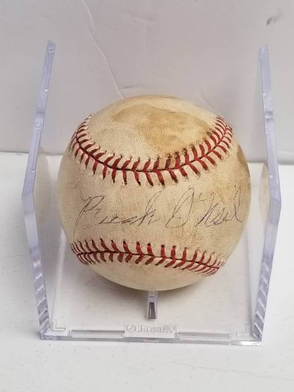 lot 1201 image: Buck ONeil Autographed Rawlings Official American League Baseball w COA
