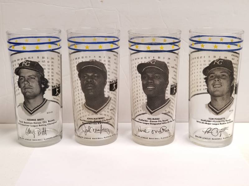 lot 1203 image: 1977 Kansas City Royals Pizza Hut Glasses Lot of 4 w George Brett & Hal McRae