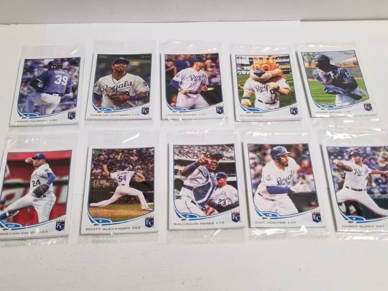 lot 1254 image: 2017 Kansas City Royals Baseball Cards 10 Total Packs w Sluggerrr Salvy & Hoz