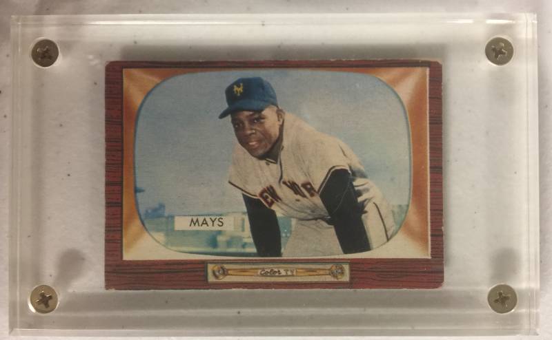 lot 1016 image: Original 1955 Bowman Willie Mays New York Giants #184 Vg-Ex No Creases, No Writing, No Issues Book Value $250.00