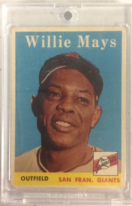 lot 1017 image: 1958 Topps Willie Mays #5 San Francisco Giants Excellent No Creases, No Writing, No Problems Book Value $300.00