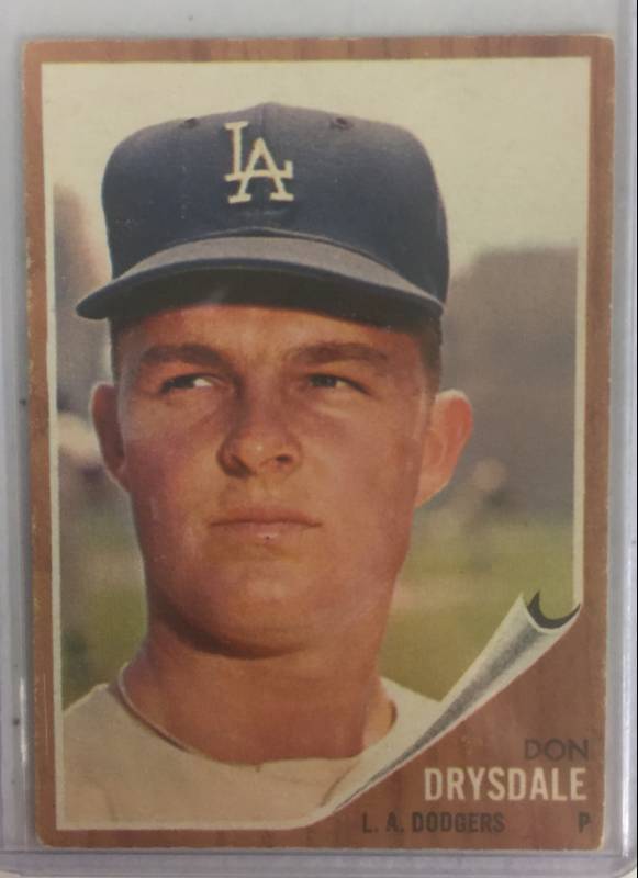 lot 1041 image: Original 1962 Topps Don Drysdale #340 Los Angeles Dodgers Baseball Card Book Value $50.00 No Creases