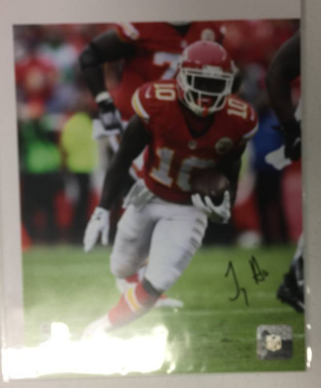 lot 1013B image: Signed Tyreek Hill 8x10 Glossy Photograph Kansas City Chiefs wFanatics Hologram Authentication